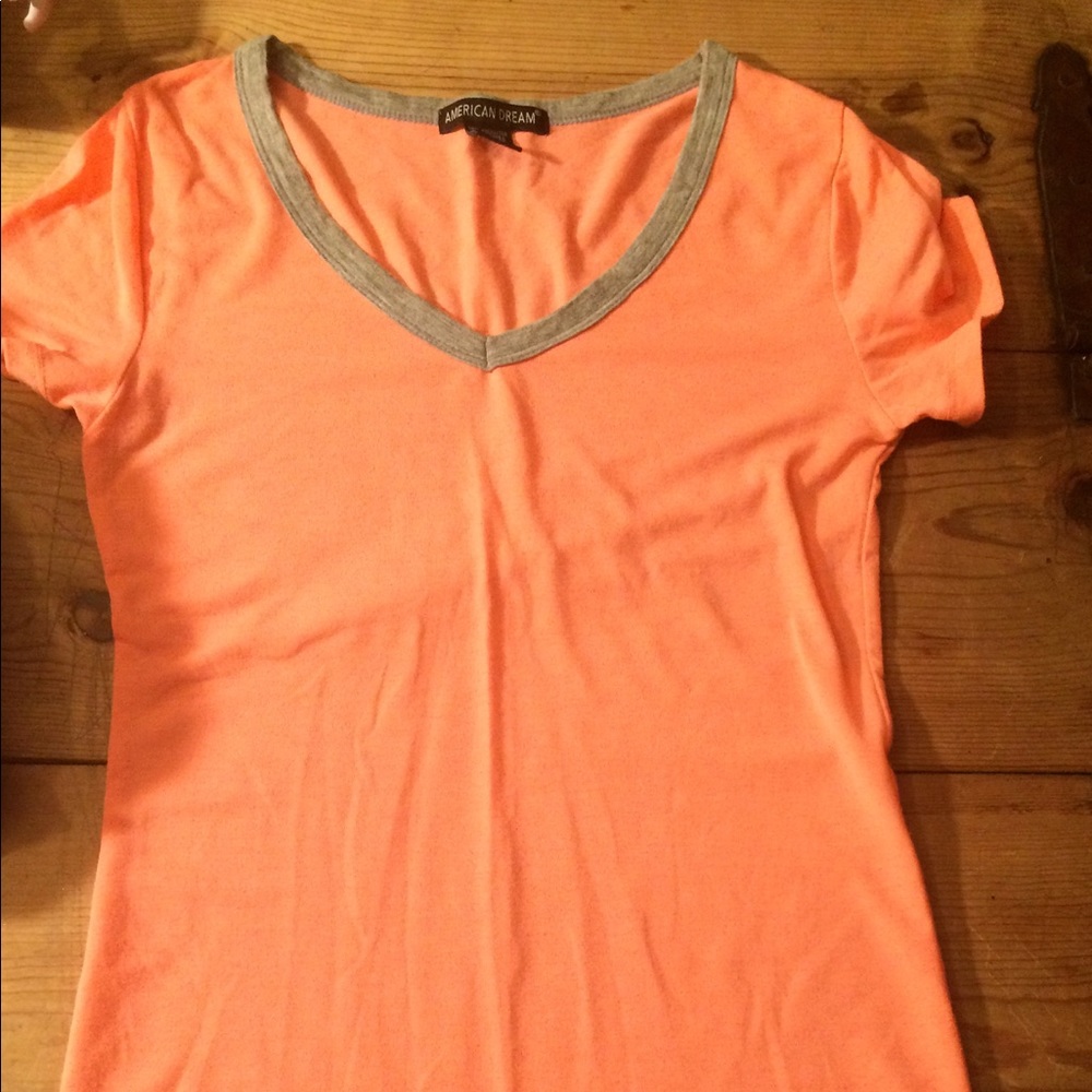 Peach tshirt